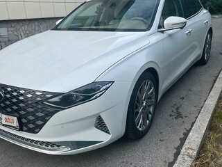 2021 Hyundai Grandeur VI Рестайлинг, белый, 4000000 рублей, вид 1