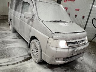 2004 Honda Stepwgn II Рестайлинг, серебристый, 1199000 рублей, вид 3
