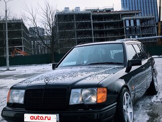 1991 Mercedes-Benz W124 300, чёрный, 10000000 рублей, вид 1