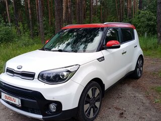 2018 Kia Soul II Рестайлинг, белый, 2100000 рублей, вид 1