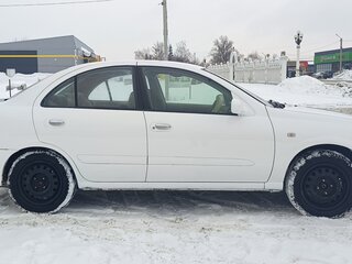 2002 Nissan Bluebird Sylphy I (G10), белый, 400000 рублей, вид 4