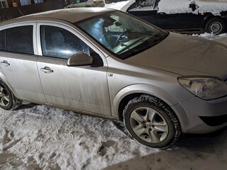 2013 Opel Astra H Рестайлинг, серебристый, 800000 рублей, вид 4