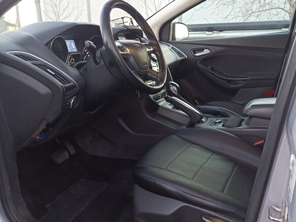 2011 Ford Focus III, серый, 955000 рублей - вид 8