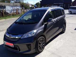 2014 Honda Freed I Рестайлинг 2, серый, 1450000 рублей, вид 1