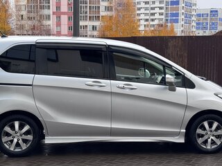 2009 Honda Freed I, серебристый, 980000 рублей, вид 5