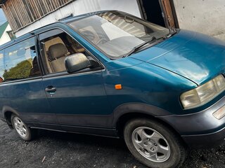 1994 Nissan Largo III (W30), зелёный, 350000 рублей, вид 2