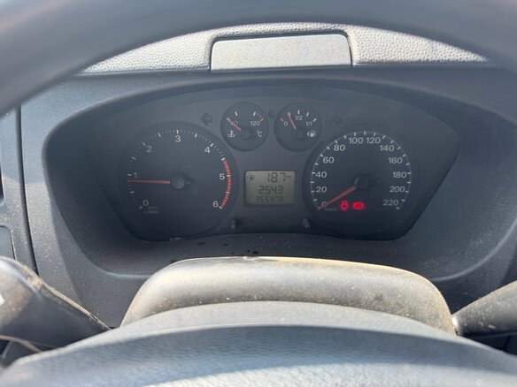 2012 Ford Transit, жёлтый, 795000 рублей - вид 5