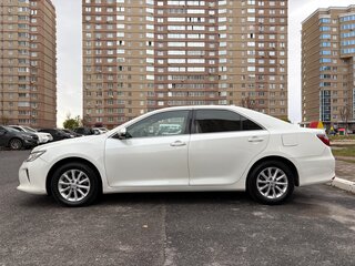 2015 Toyota Camry VII (XV50) Рестайлинг, белый, 1750000 рублей, вид 5