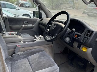 2000 Mazda Bongo Friendee I Рестайлинг, серебристый, 1100000 рублей, вид 5