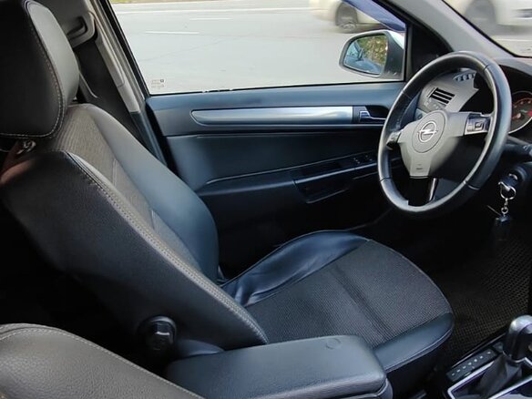 2013 Opel Astra H Рестайлинг, белый, 860000 рублей - вид 11