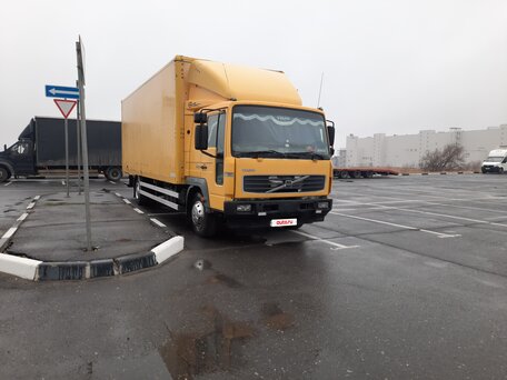 2006 Volvo FL, жёлтый, 2700000 рублей, вид 2