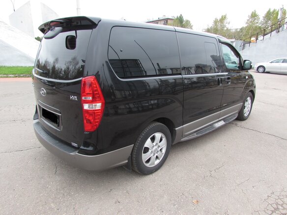2012 Hyundai H-1 II, чёрный - вид 2