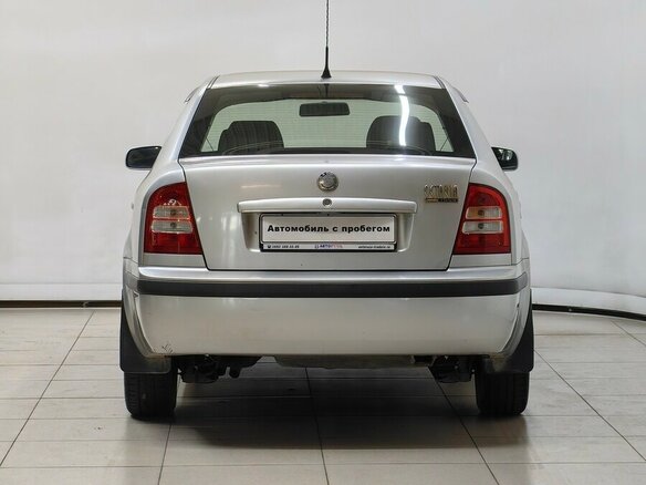 2008 Skoda Octavia II (A5), серебристый - вид 3