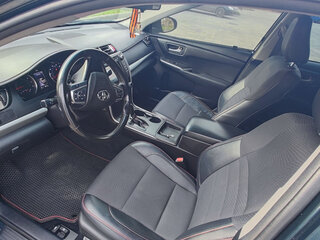 2016 Toyota Camry VII (XV50) Рестайлинг, чёрный, 1800000 рублей, вид 4