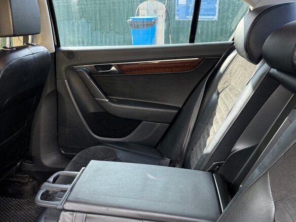 2013 Volkswagen Passat B7, чёрный, 1150000 рублей - вид 20