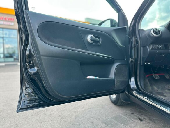 2011 Nissan Note I Рестайлинг, чёрный, 640000 рублей - вид 14