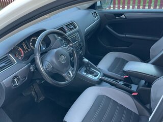 2014 Volkswagen Jetta VI, белый, 980000 рублей, вид 4