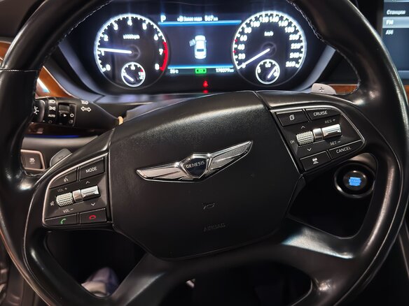 2018 Genesis G90 I, чёрный, 2230000 рублей - вид 7