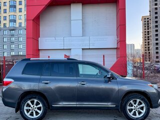 2011 Toyota Highlander II (XU40) Рестайлинг, серый, 1900000 рублей, вид 3