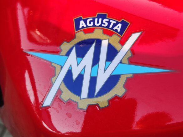 2016 MV Agusta Brutale 800, красный, 899000 рублей - вид 7