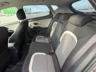 2014 Kia Ceed II, серебристый, 1050000 рублей, вид 5