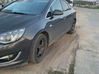 2013 Opel Astra J Рестайлинг, серый, 500000 рублей, вид 4