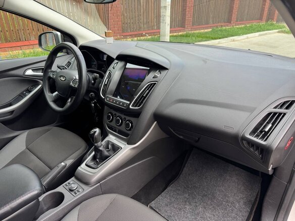 2011 Ford Focus III, серый - вид 22