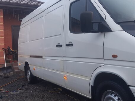 1998 Mercedes-Benz Sprinter, белый, 860000 рублей, вид 1
