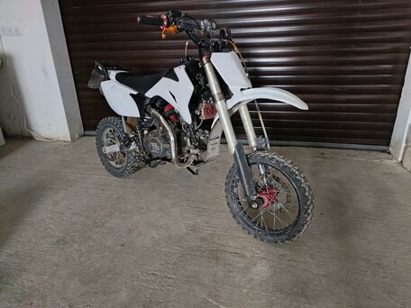 2010 American IronHorse Slammer, белый, 50000 рублей, вид 1
