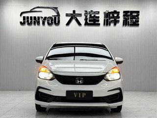 2022 Honda Fit Crosstar IV, белый, 975000 рублей, вид 2