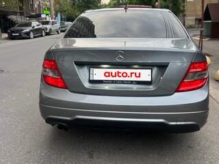 2010 Mercedes-Benz C-Класс 180 BlueEFFICIENCY III (W204), серый, 1000000 рублей, вид 1