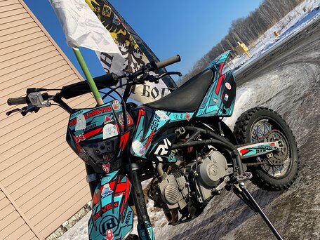 2024 Regulmoto Seven Medalist 150E, чёрный, 95000 рублей, вид 2