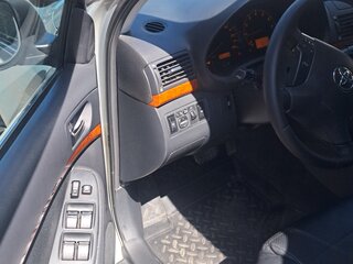 2007 Toyota Avensis II Рестайлинг, серебристый, 790000 рублей, вид 5