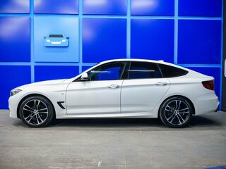 2020 BMW 3 серии Gran Turismo 320i xDrive VI (F3x) Рестайлинг, белый, 2800000 рублей, вид 3