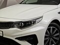 2019 Kia Optima IV Рестайлинг, белый, 1953368 рублей - вид 8
