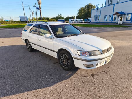 2000 Toyota Mark II Qualis VIII (X100), белый, 510000 рублей, вид 1