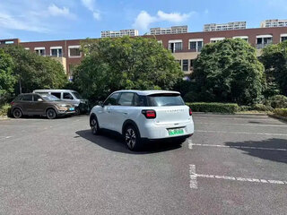 2026 Leapmotor A10 53 kWh, белый, 1714228 рублей, вид 3