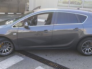 2011 Opel Astra J, серый, 700000 рублей, вид 4