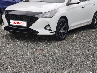 2020 Hyundai Solaris II Рестайлинг, белый, 1300000 рублей, вид 3