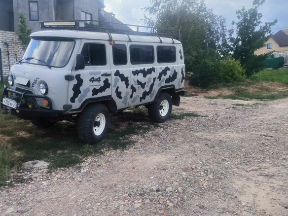 2012 УАЗ 2206, серый, 600000 рублей