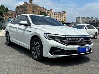2023 Volkswagen Sagitar III Рестайлинг, белый, 1682026 рублей, вид 3