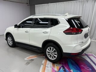 2022 Nissan X-Trail III Рестайлинг, белый, 2200000 рублей, вид 5