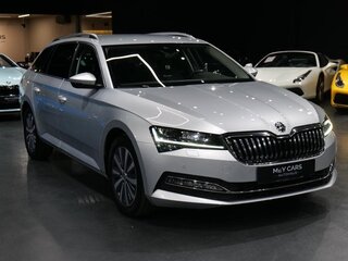 2022 Skoda Superb III Рестайлинг, серебристый, 3400004 рублей, вид 3