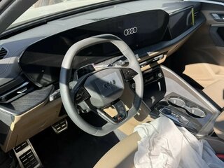 2026 Audi Q5 L III (GU), зелёный, 6899000 рублей, вид 5