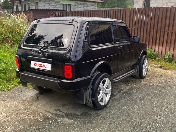 2023 Lada (ВАЗ) Niva Legend I, чёрный, 930000 рублей - вид 2