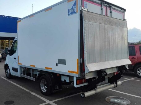 2017 Renault Master, белый, 3100000 рублей, вид 4