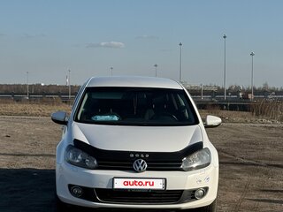 2011 Volkswagen Golf VI, белый, 650000 рублей, вид 2