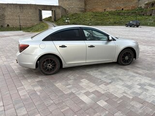 2012 Chevrolet Cruze I, серебристый, 600000 рублей, вид 5