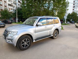 2014 Mitsubishi Pajero IV Рестайлинг 2, серый, 2400000 рублей, вид 1
