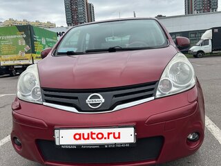 2011 Nissan Note I Рестайлинг, красный, 899000 рублей, вид 2
